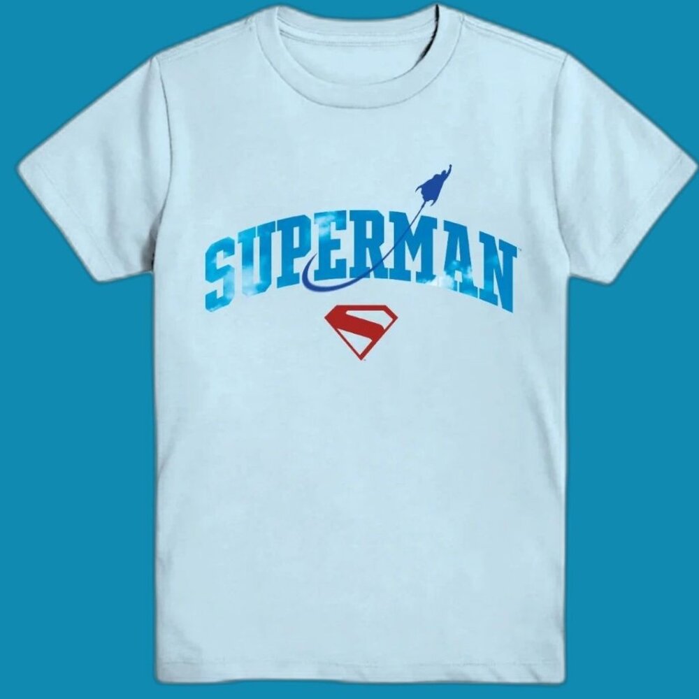 Superman Boys M Genesis Graphic Short Sleeve Light Blue T-Shirt SIZE 8 NEW